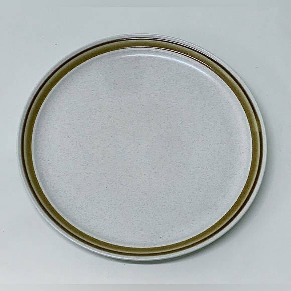 Mid Century Vtg Discontinued Mikasa Country Manor Round Stoneware Serving Plate - Picture 11 of 12